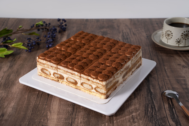 经典提拉米苏慕斯蛋糕