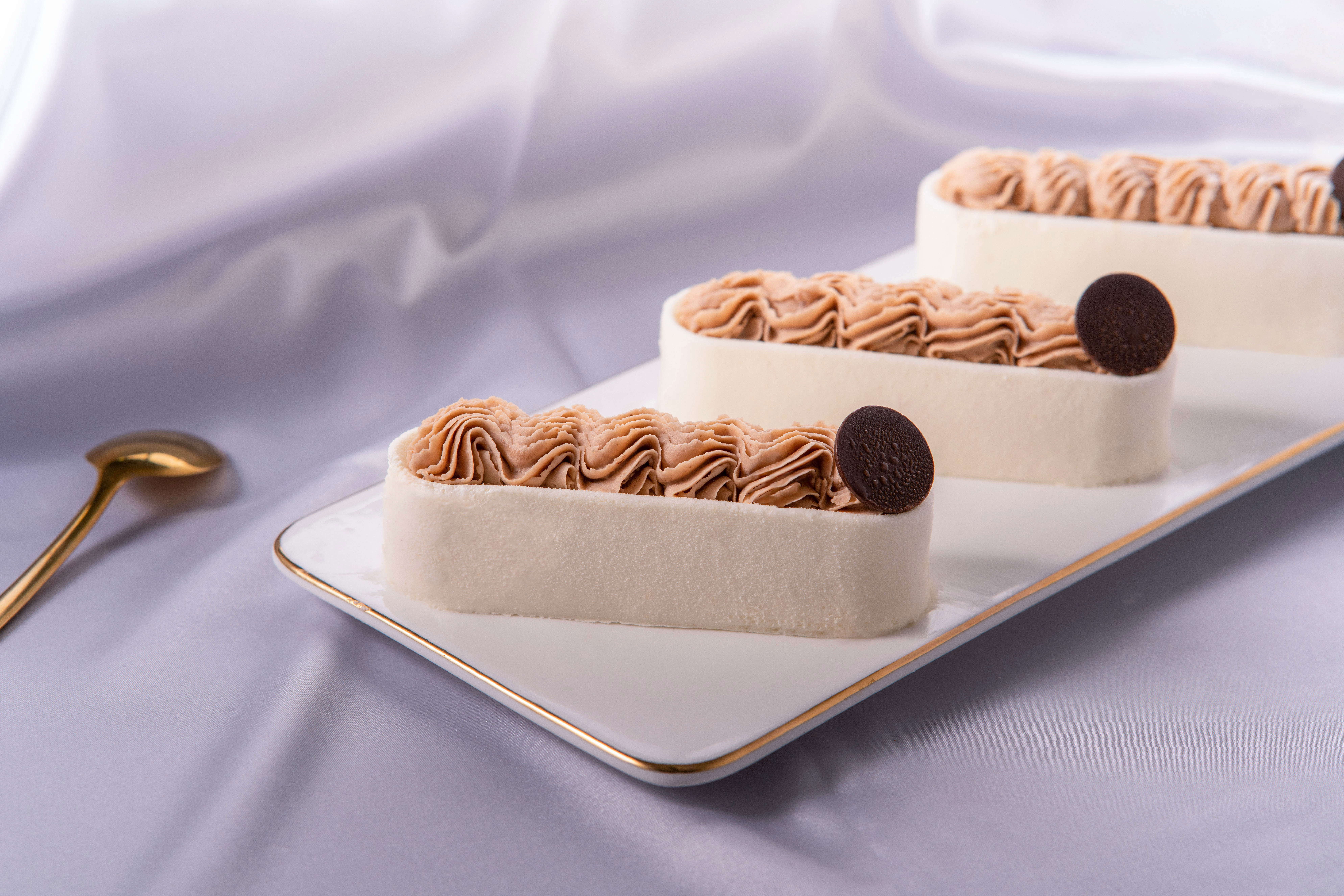 轻盈栗子慕斯蛋糕