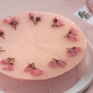 Kek Sakura Strawberry Mousse