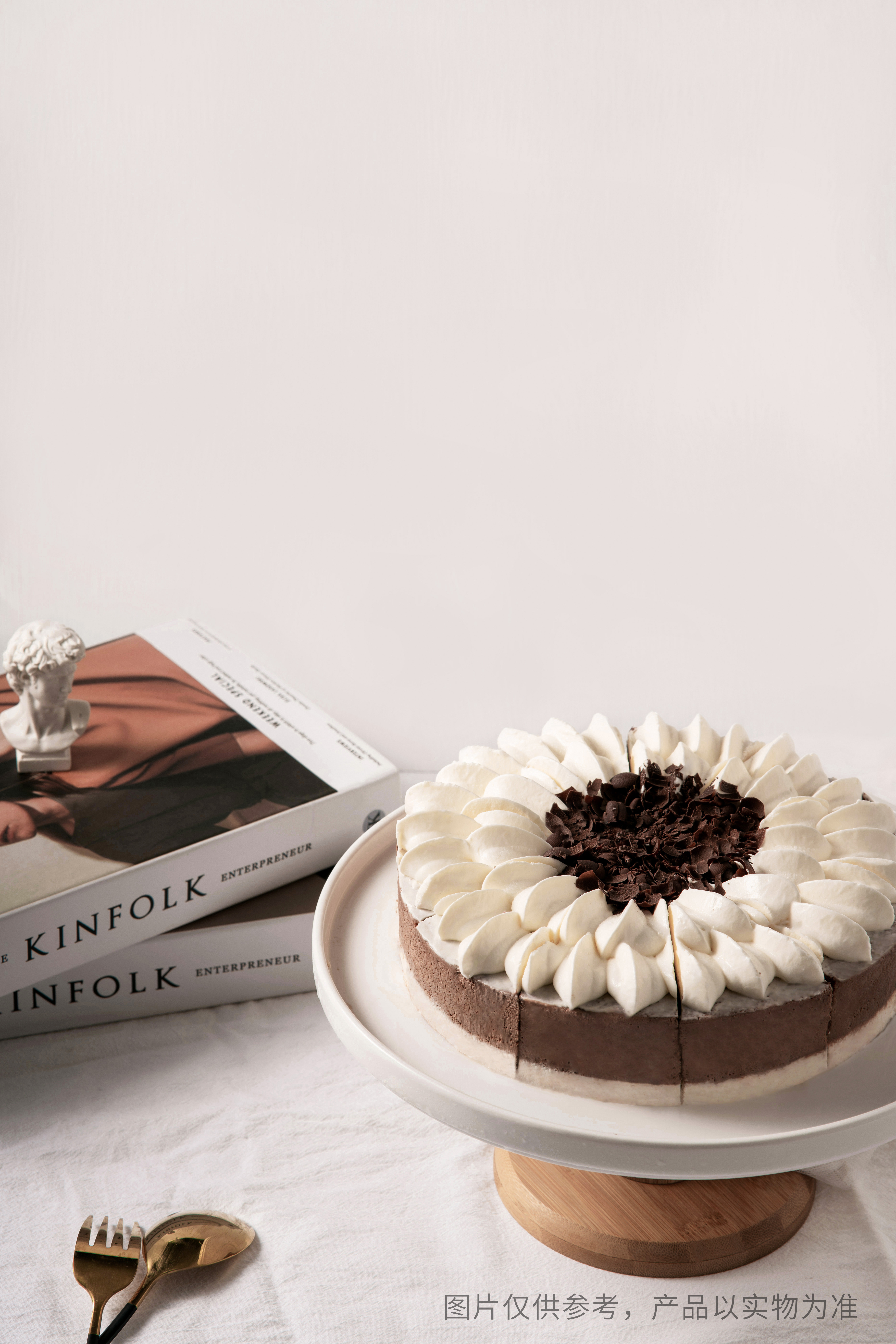 Kek Mousse Hutan Hitam Baru