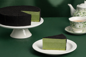 Siyah Tr&uuml;f Matcha Mousse Kek