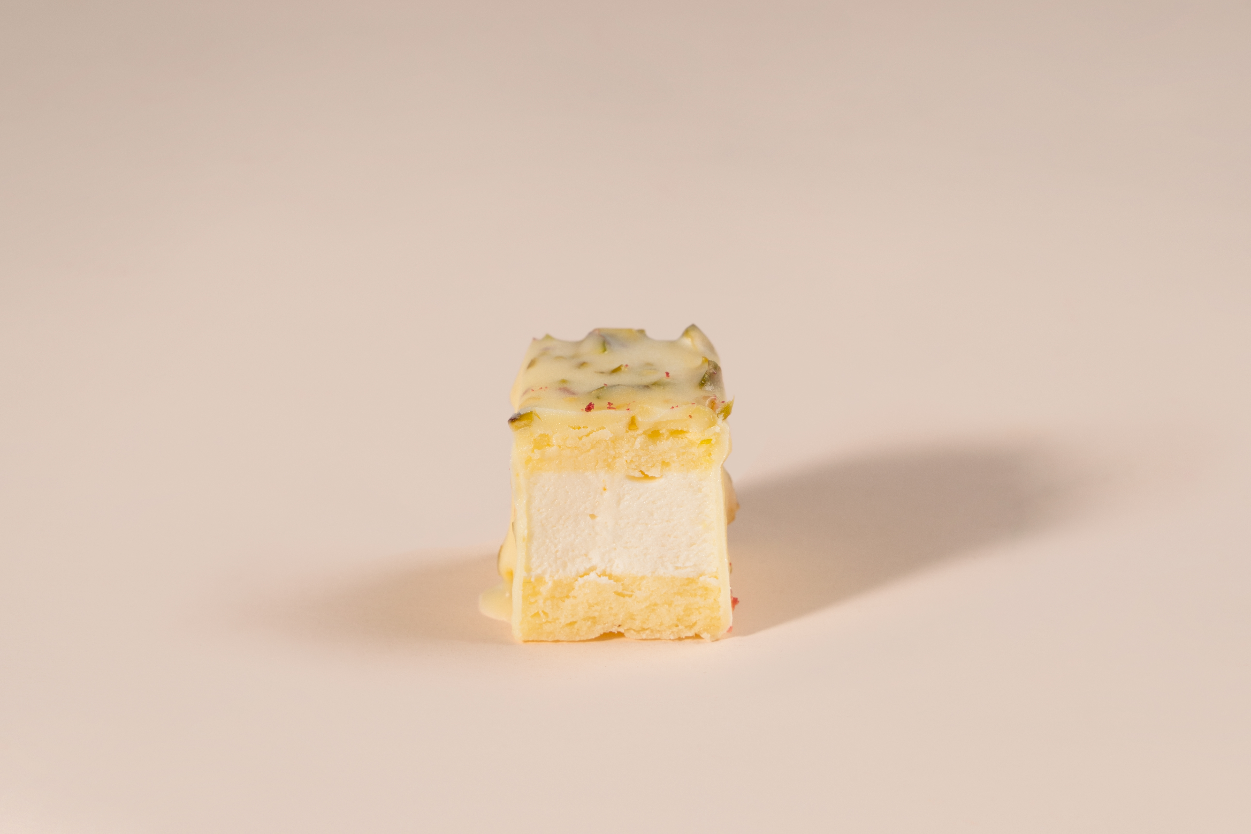 开心果柚子慕斯蛋糕