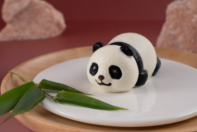  可爱的熊猫王芝士蛋糕