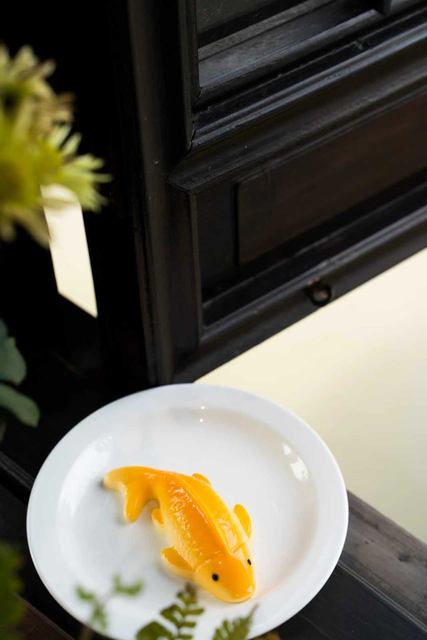 Mandarijn Koi-moussecake